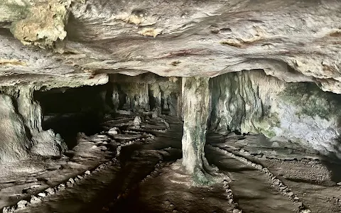 Fontein Cave image
