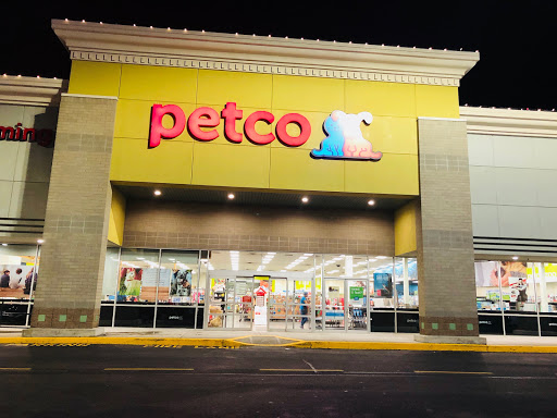 Petco Animal Supplies, 31419 Pacific Hwy S, Federal Way, WA 98003, USA, 