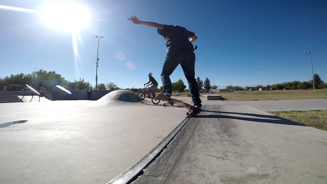 Skate & Bike Court