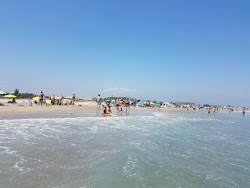 Valokuva Platja Almardaista. - suosittu paikka rentoutumisen tuntijoille