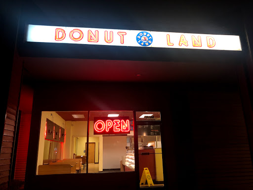 Donut Shop «Donut Land», reviews and photos, 19350 SW Boones Ferry Rd, Tualatin, OR 97062, USA