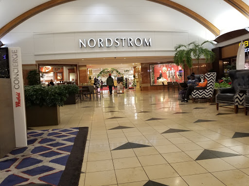 Nordstrom, 1880 Annapolis Mall Rd, Annapolis, MD 21401, USA, 