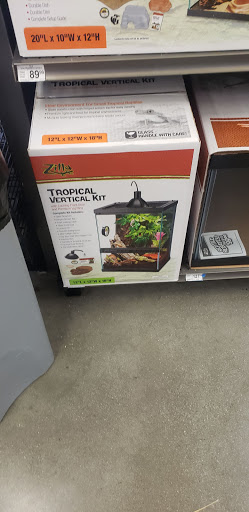 Pet Supply Store «Petco Animal Supplies», reviews and photos, 8161 Beverly Blvd, Los Angeles, CA 90048, USA