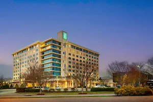 Embassy Suites by Hilton Hampton Convention Center image