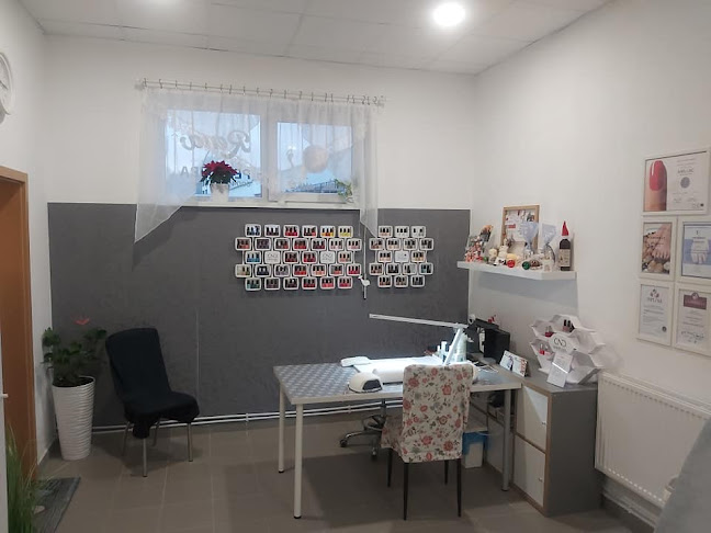 Recenzie manikúra a pedikúra-rena v Trnava - Kozmetický salón