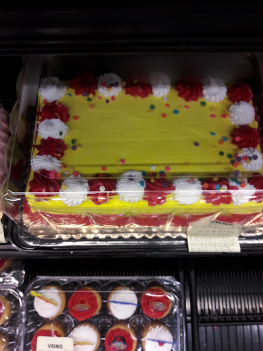 Grocery Store «Vons», reviews and photos, 777 S Glendora Ave, West Covina, CA 91790, USA