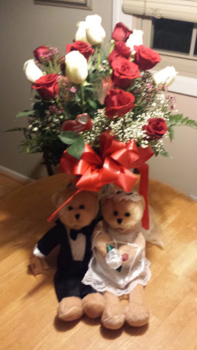 Florist «Hollywood Florist», reviews and photos, 1700 Stuyvesant Ave, Union, NJ 07083, USA