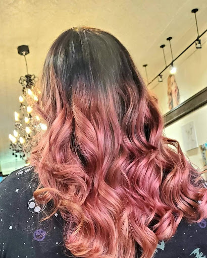 Beauty Salon «Salon Teased Inc», reviews and photos, 916 E Douglas Ave, Wichita, KS 67202, USA