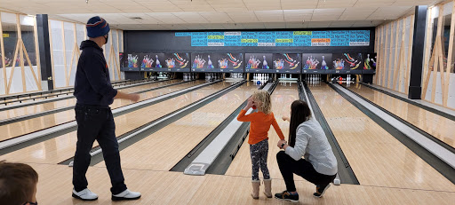 Bowling Alley «Coal Creek Bowling Center», reviews and photos, 1455 Coal Creek Dr, Lafayette, CO 80026, USA