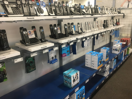 Electronics Store «Best Buy», reviews and photos, 16630 Royalton Rd, Strongsville, OH 44136, USA