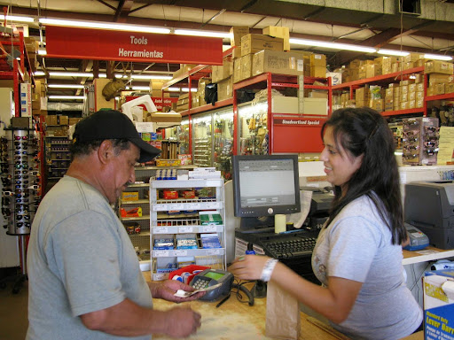 Hardware Store «Cox Hardware and Lumber», reviews and photos, 1923 N Wayside Dr, Houston, TX 77011, USA