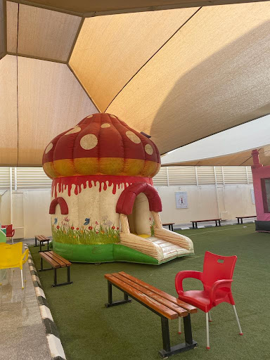 مدارس الملك عبدالعزيز النموذجية 