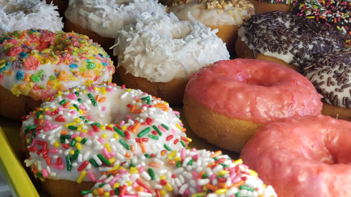 Donut Shop «Circle Donuts», reviews and photos, 2201 N Lakewood Blvd, Long Beach, CA 90815, USA