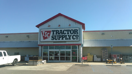 Home Improvement Store «Tractor Supply Co.», reviews and photos, 601 Patriot Pkwy, Tuscaloosa, AL 35405, USA