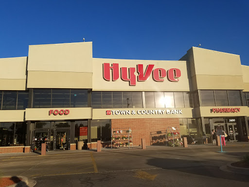 Hy-Vee Grocery Store image 1