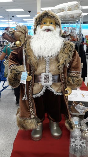 Clothing Store «Ross Dress for Less», reviews and photos, 4404 Dallas Fort Worth Turnpike, Dallas, TX 75211, USA