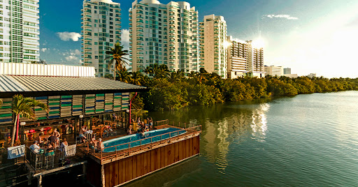 Original places to have a drink in Cancun