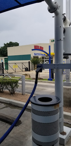 Car Wash «Diamond Shine Car Wash», reviews and photos, 7210 Bandera Rd, Leon Valley, TX 78238, USA