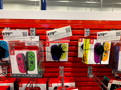 Electronics Store «Best Buy», reviews and photos, 19225 Alderwood Mall Pkwy, Lynnwood, WA 98036, USA