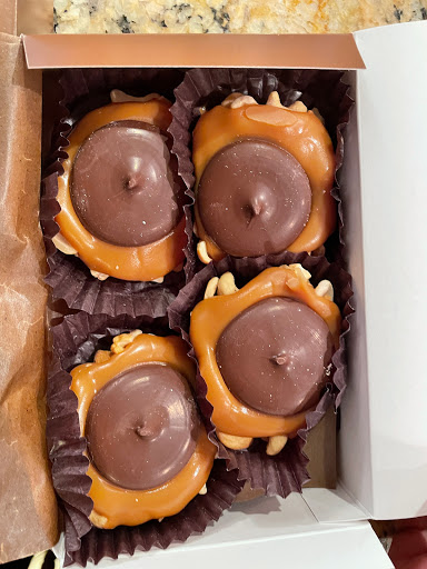 Chocolate Shop «Abdallah Candies and Gifts», reviews and photos, 6075 147th St W, Apple Valley, MN 55124, USA