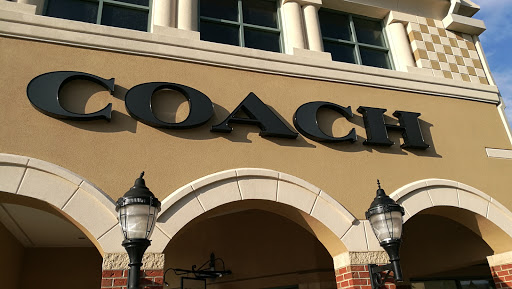 Shopping Mall «Grove City Premium Outlets», reviews and photos, 1911 Leesburg Grove City Rd, Grove City, PA 16127, USA