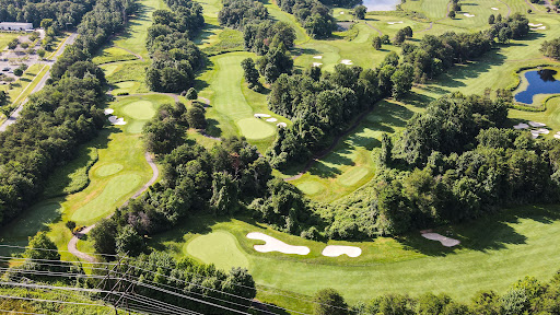 Golf Course «Twin Lakes Golf Course», reviews and photos, 6201 Union Mill Rd, Clifton, VA 20124, USA