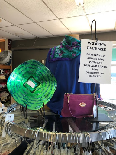 Thrift Store «Garden Patch Thrift Shoppe», reviews and photos, 309 S Spring St, Murfreesboro, TN 37130, USA