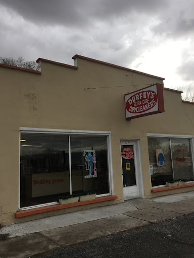 Dry Cleaner «Durfey Extra Care Dry Cleaners», reviews and photos, 325 S Main St, Pleasant Grove, UT 84062, USA