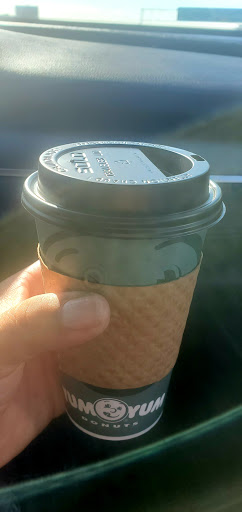 Donut Shop «Yum Yum Donuts», reviews and photos, 320 17th St, Santa Ana, CA 92706, USA