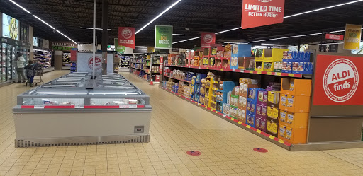 Supermarket «ALDI», reviews and photos, 4221 Center Rd, Brunswick, OH 44212, USA