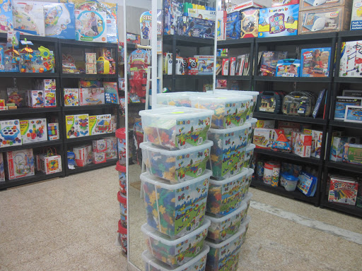 MALKY'S TOY STORE טויס סטורי
