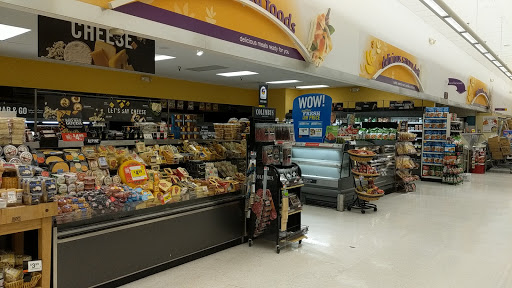 Grocery Store «Giant Food», reviews and photos, 10400 Old Georgetown Rd, Bethesda, MD 20814, USA