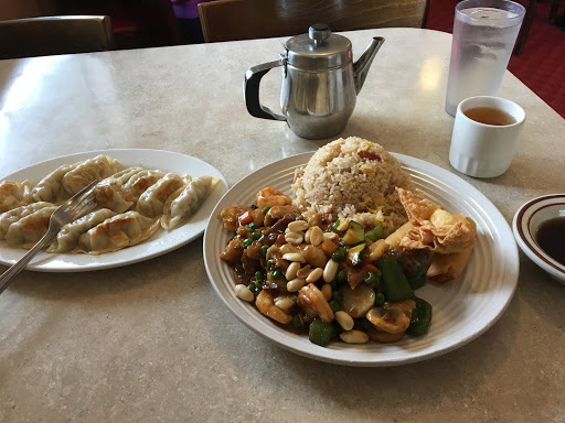American Restaurant «Foon Hing Yuen Restaurant & Lounge», reviews and photos, 3138 SW Hwy 101, Lincoln City, OR 97367, USA