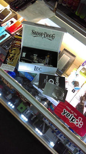 Tobacco Shop «Z & Z Tobacco Shop», reviews and photos, 14311 Newport Ave, Tustin, CA 92780, USA