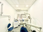 Clínica dental Moreno y Madikian