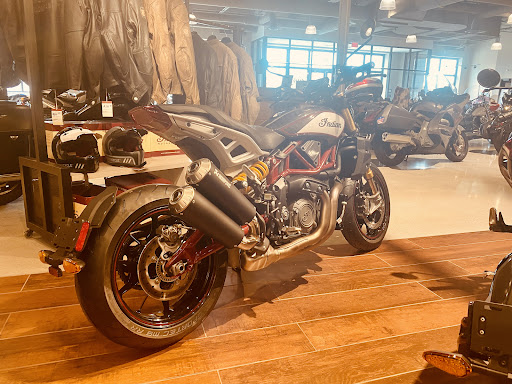 Motorcycle Dealer «MOMS Boston», reviews and photos, 184 Broadway, Revere, MA 02151, USA