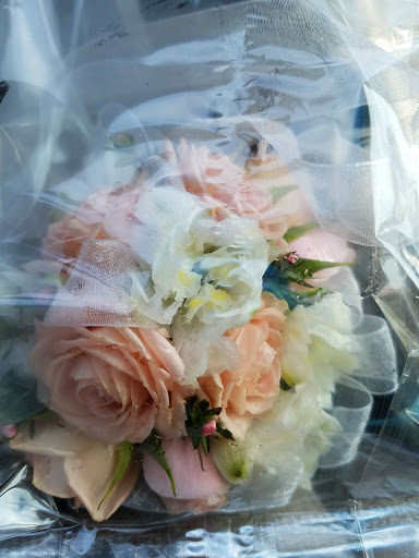 Florist «Laurel Street Flowers», reviews and photos, 1138 St Clair Ave, St Paul, MN 55105, USA