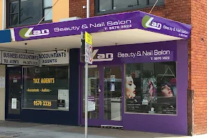 Lan Beauty and Nail salon image