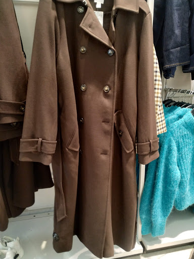 Stores to buy men's trench coats Milan