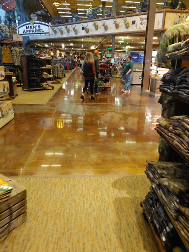 Sporting Goods Store «Bass Pro Shops», reviews and photos, 11550 Lakeridge Pkwy, Ashland, VA 23005, USA