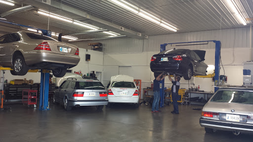 Auto Repair Shop «Autopotenza LLC.», reviews and photos, 10651 E 59th St, Indianapolis, IN 46236, USA