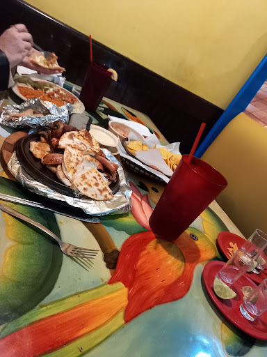 Shopping Mall «Village North Shopping Center», reviews and photos, 2440 N Lebanon St, Lebanon, IN 46052, USA