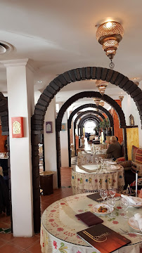 Atmosphère du Restaurant marocain L'Ourika à Suresnes - n°10