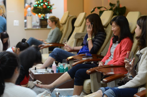 Beauty Salon «Present Nail Spa», reviews and photos, 1112-B W Broad St, Falls Church, VA 22046, USA