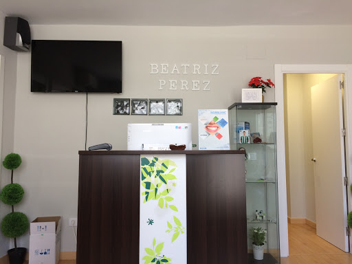 Clinica Dental Dr. Beatriz Pérez en Malpartida de Plasencia, Cáceres‎
