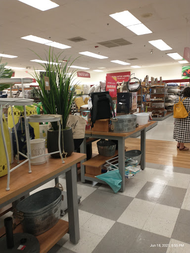 Department Store «T.J. Maxx», reviews and photos, 701 N Milwaukee Ave #252, Vernon Hills, IL 60061, USA