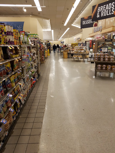 Grocery Store «Stop & Shop», reviews and photos, 13440 Springfield Blvd, Springfield Gardens, NY 11413, USA