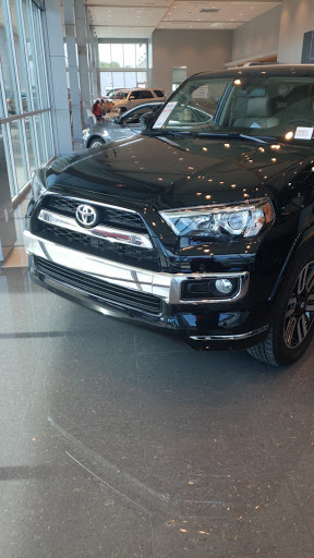 Toyota Dealer «Toyota of Fort Walton Beach», reviews and photos, 1006 Beal Pkwy NW, Fort Walton Beach, FL 32547, USA