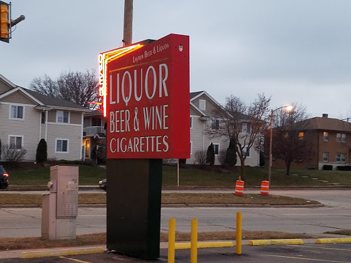 Liquor Store «Layton Beer & Liquor», reviews and photos, 2008 W Layton Ave, Milwaukee, WI 53221, USA