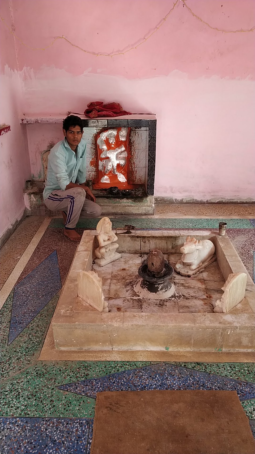 शिव मंदिर
